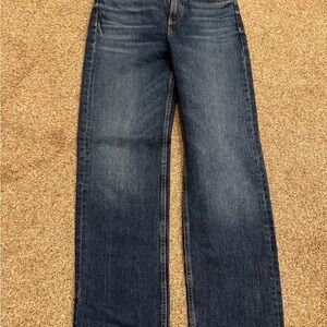 NWOT Zara high-waisted TRF mom fit jeans Dark Blue Straight Leg Jeans 26 (us 2)